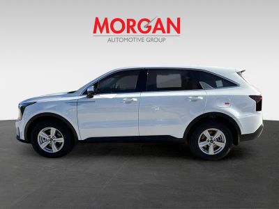 2026 Kia Sorento — side profile view