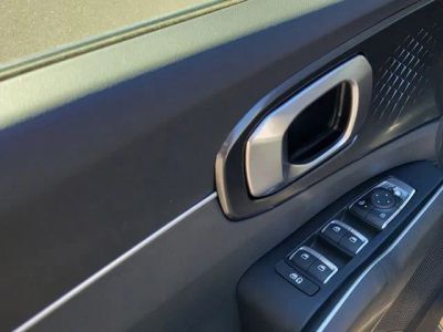 2026 Kia Sorento — engine compartment view