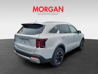 2026 Kia Sorento — side profile view