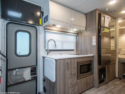 2026 Thor Motor Coach Vegas - Photo 10