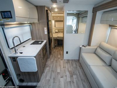 2026 Thor Motor Coach Vegas - Photo 6