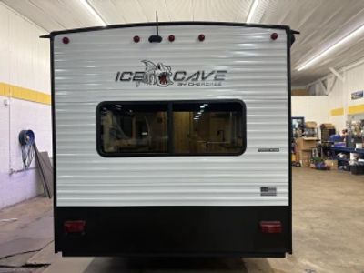 2026 Forest River Cherokee Grey Wolf - Photo 3