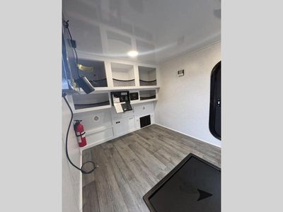 2026 Modern Buggy RV Country Born — photo 16 view