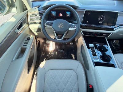 2026 Volkswagen Atlas — photo 17 view