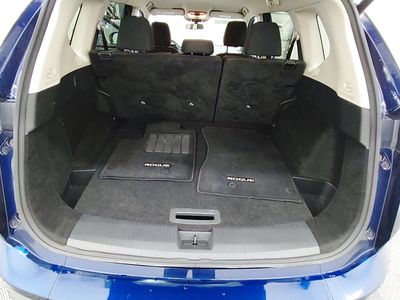 2024 Nissan Rogue — photo 11 view