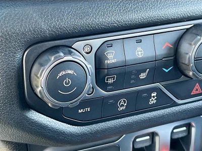 2026 Jeep Wrangler — photo 19 view