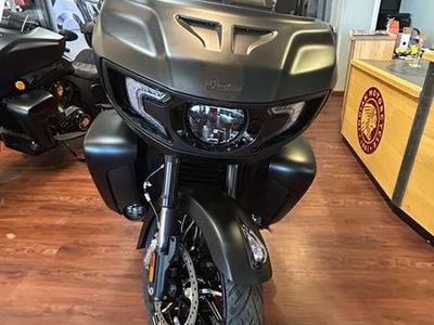 2025 Indian Motorcycle Pursuit Dark Horse Black Smoke - Photo 3