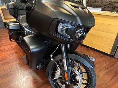 2025 Indian Motorcycle Pursuit Dark Horse Black Smoke - Photo 1