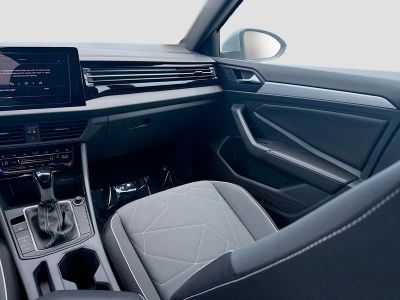 2026 Volkswagen Jetta — photo 18 view