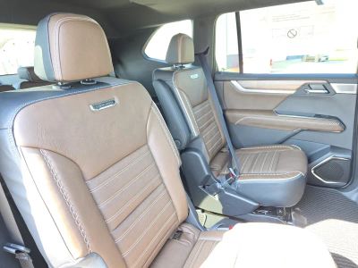 2026 GMC Acadia — photo 14 view