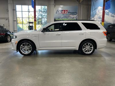 2025 Dodge Durango — side profile view