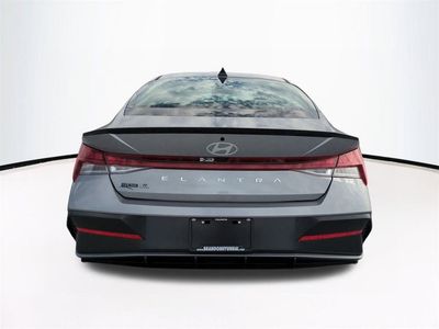 2026 Hyundai ELANTRA — photo 7 view