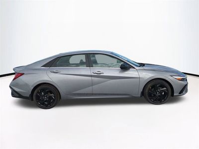 2026 Hyundai ELANTRA — photo 8 view