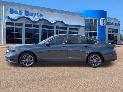 2023 Honda Accord Sedan - Photo 2