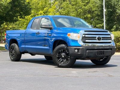 2016 Toyota Tundra — side profile view