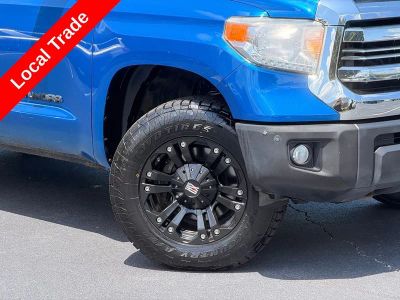 2016 Toyota Tundra — detail view