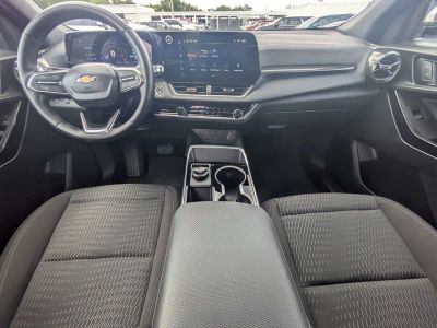 2026 Chevrolet Equinox — photo 14 view