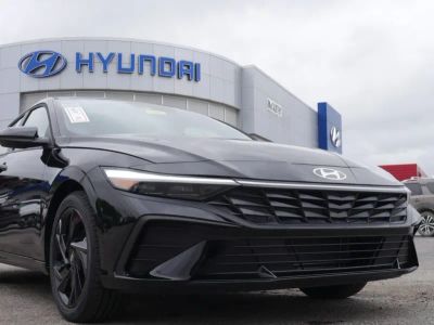 2026 Hyundai Elantra - Photo 2