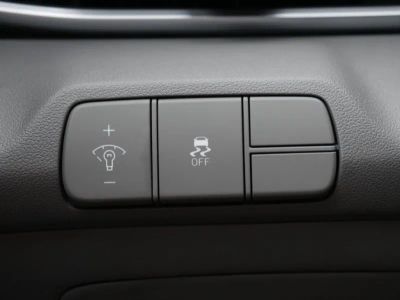 2026 Hyundai Elantra - Photo 30