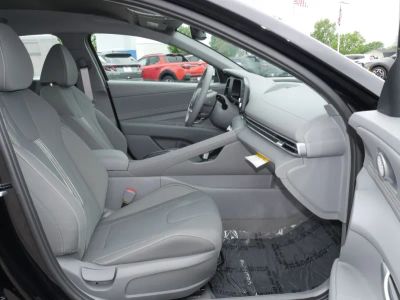 2026 Hyundai Elantra - Photo 19