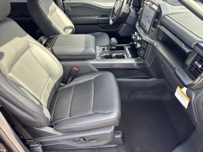 2026 Ford F-150 — photo 13 view