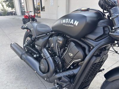 2025 Indian Motorcycle Scout Bobber Limited +Tech Black Smoke - Photo 9