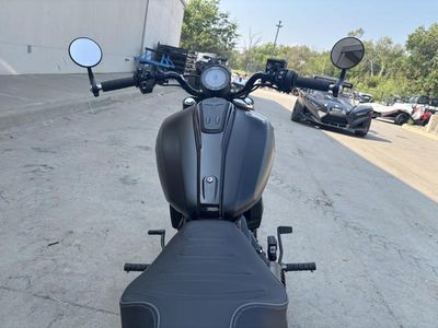 2025 Indian Motorcycle Scout Bobber Limited +Tech Black Smoke - Photo 11