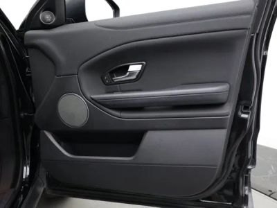 2018 Land Rover Range Rover Evoque — photo 32 view