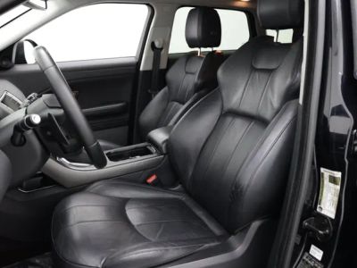2018 Land Rover Range Rover Evoque — photo 13 view