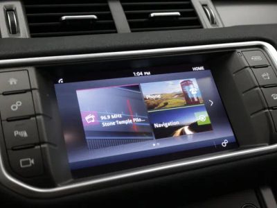 2018 Land Rover Range Rover Evoque — photo 17 view
