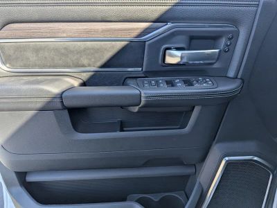 2026 Ram 2500 — photo 13 view