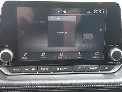 2023 Nissan Rogue — photo 17 view