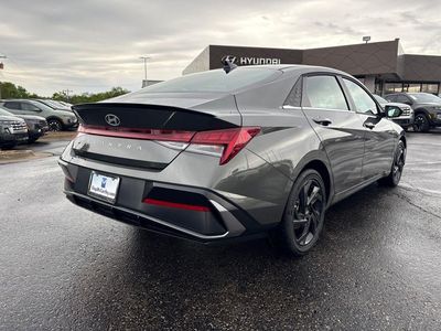2026 Hyundai Elantra - Photo 26