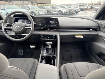 2026 Hyundai Elantra - Photo 39