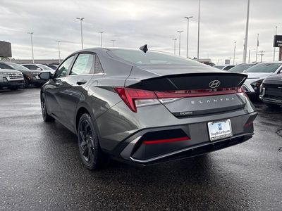 2026 Hyundai Elantra - Photo 7