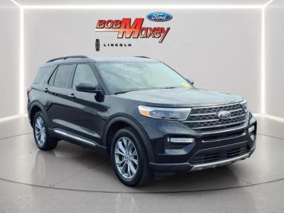 2023 Ford Explorer — rear three-quarter view