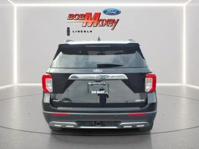 2023 Ford Explorer — detail view