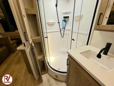 2027 Forest River RV Rockwood Ultra Lite — photo 31 view