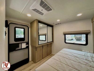 2027 Forest River RV Rockwood Ultra Lite — photo 35 view