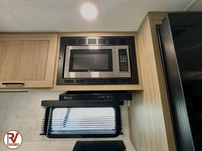 2027 Forest River RV Rockwood Ultra Lite — photo 22 view