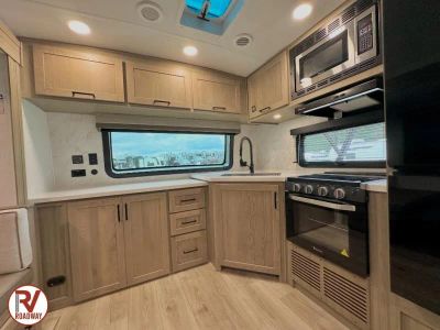 2027 Forest River RV Rockwood Ultra Lite — photo 21 view