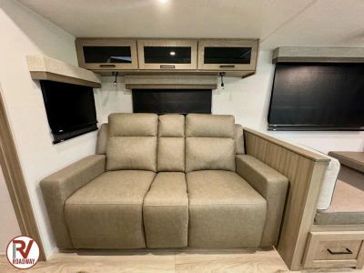 2027 Forest River RV Rockwood Ultra Lite — photo 16 view