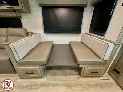 2027 Forest River RV Rockwood Ultra Lite — photo 14 view