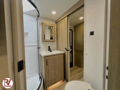 2027 Forest River RV Rockwood Ultra Lite — photo 27 view