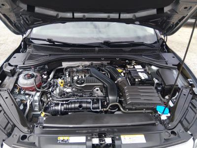 2024 Volkswagen Jetta — photo 9 view