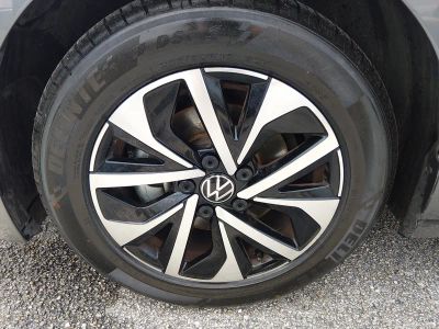 2024 Volkswagen Jetta — photo 10 view