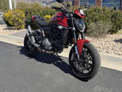 2022 Ducati M937 - Photo 1