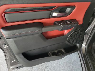 2026 Ram 1500 — photo 14 view