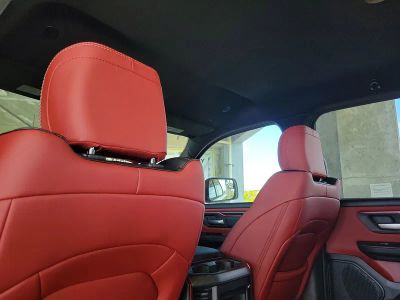 2026 Ram 1500 — photo 10 view