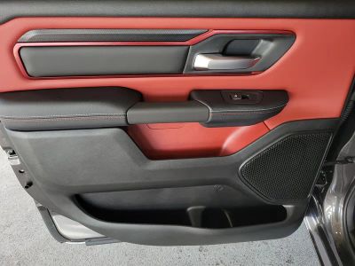 2026 Ram 1500 — photo 13 view